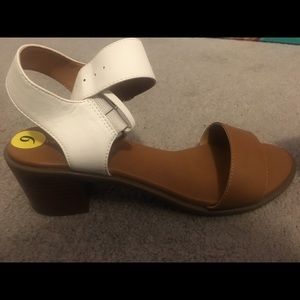 Tommy Hilfiger block heel dress sandals